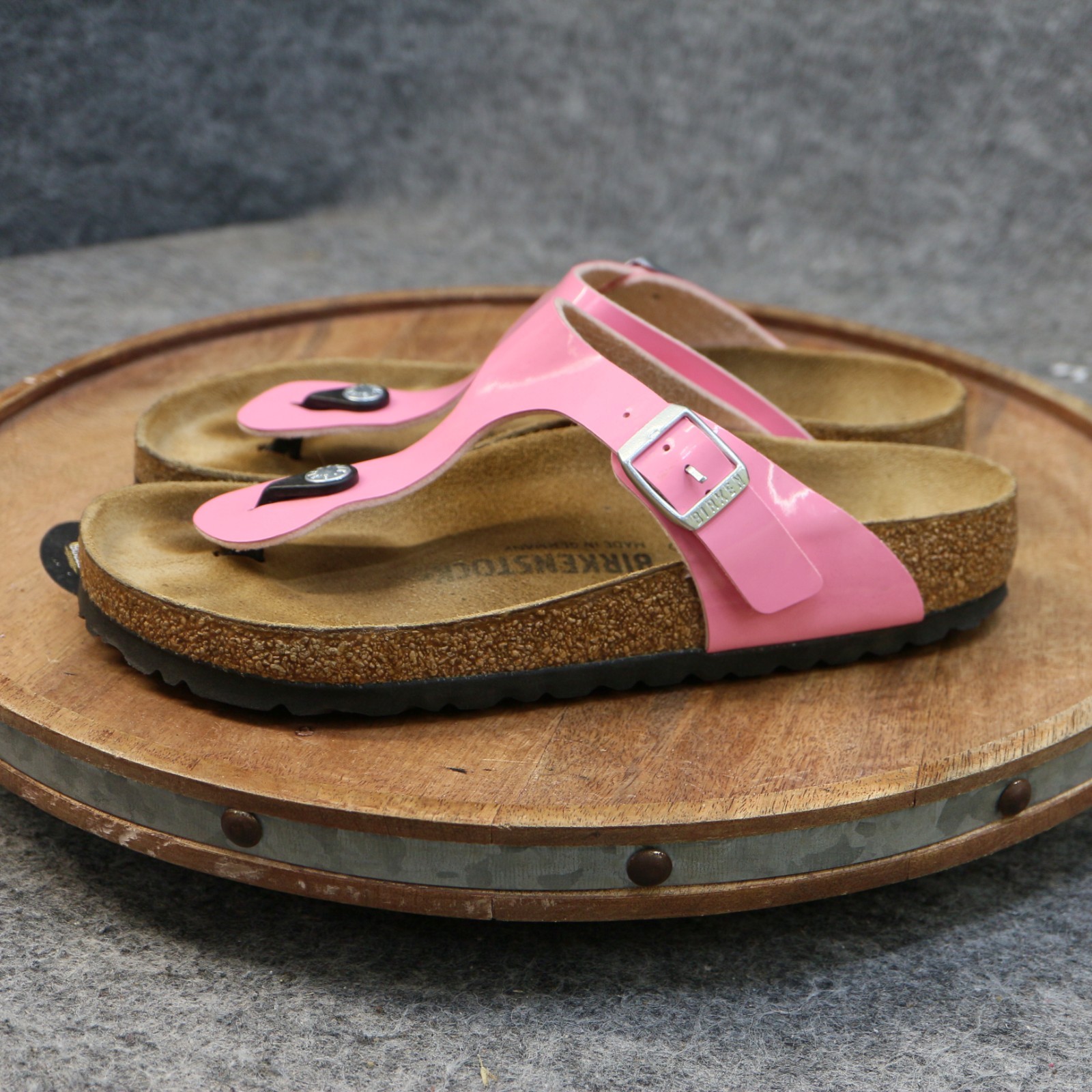 Birkenstock Gizeh Pink Patent Birko Flor Thong Sandals Womens Size 38 US 7 Reg.