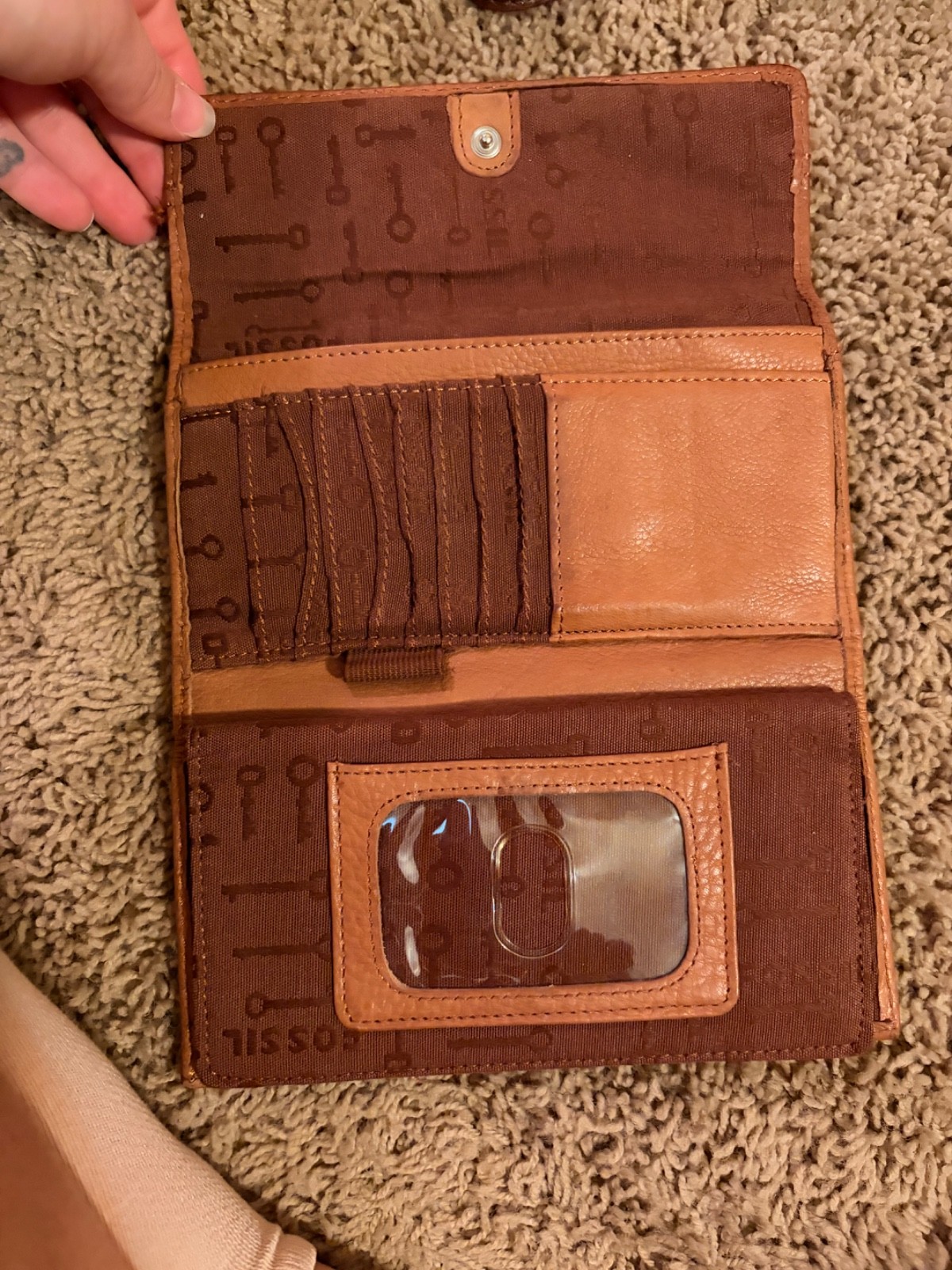 Fossil camel colored leather wallet used