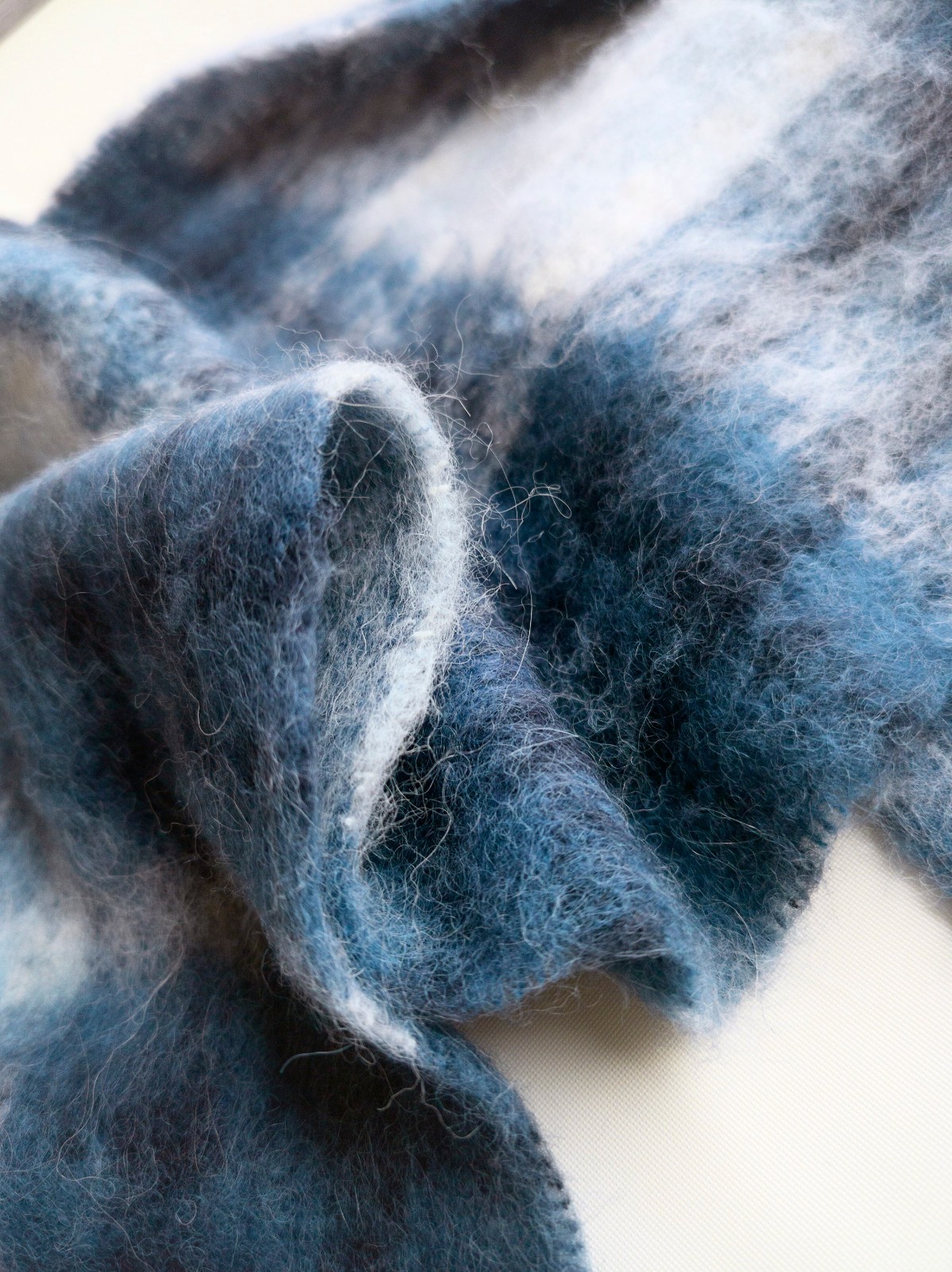 NP~$130 Lacoste Alpaca Scarf, Soft, Thick, Hairy! checked blue grey, warm scarf