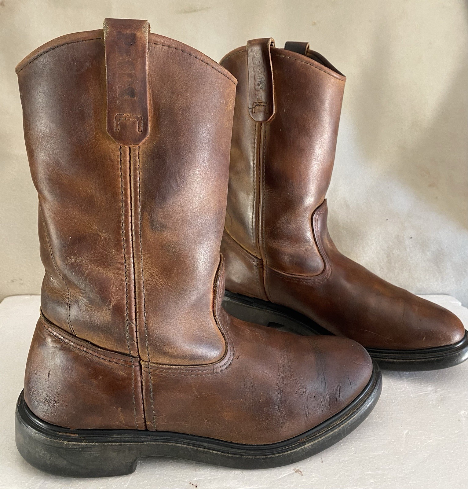 RED WING PECOS 8 98 Men’s Leather Size 7D Pull UP.
