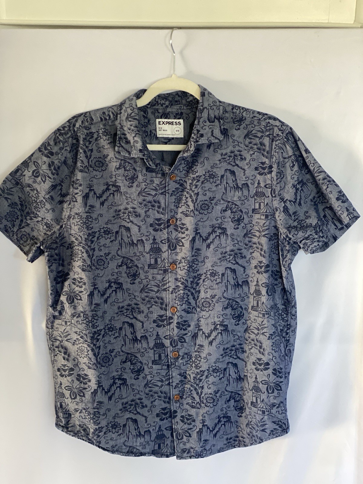 Express Short Sleeve Blue Oriental Inspired & Scenic Print Button-Up Shirt