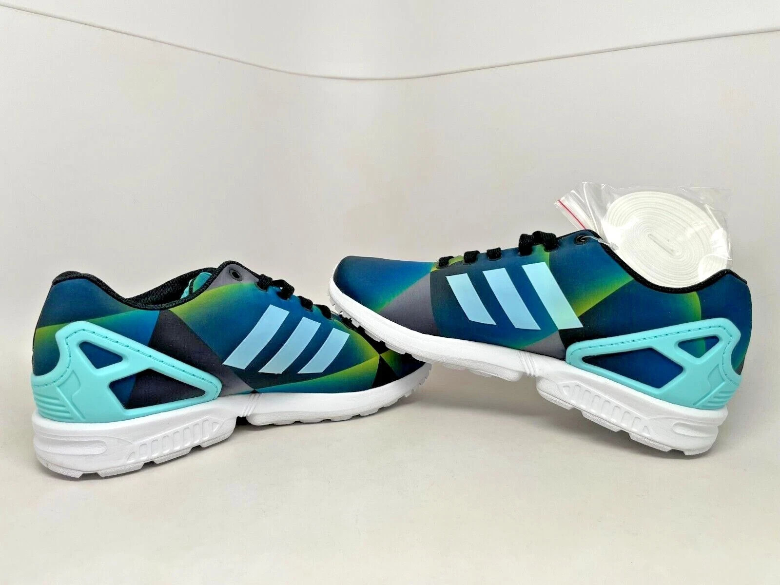 New Adidas Men’s Originals ZX Flux Shoes (B34516) Size US 12 = Eur 46 2/3