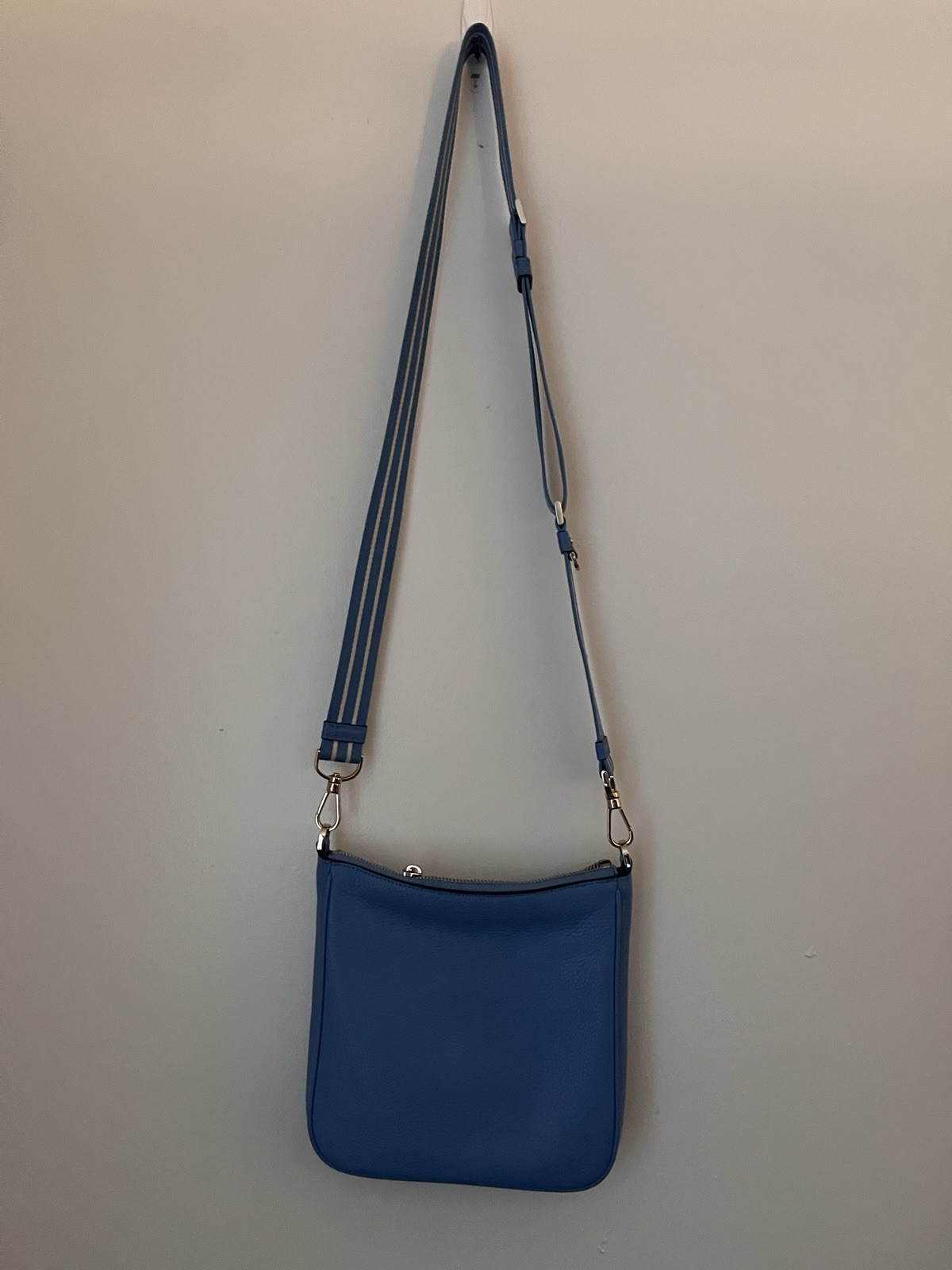 Kate Spade New York Blue Pebbled Small Crossbody Zip Bag Gold Hardware Strap