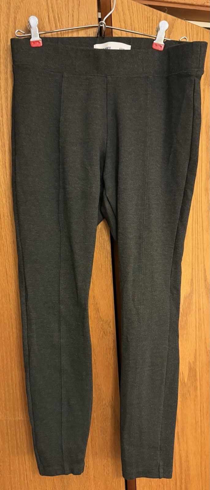 Old Navy Stevie Ponte Pants Women’s M Grey Pull On, Elastic Waist Skinny/Career
