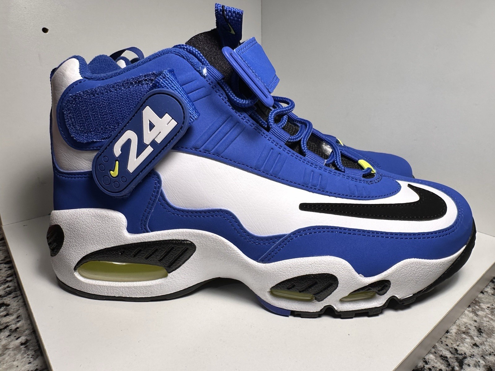 Mens Nike Air Griffey Max 1_Varsity Royal/Black-Volt DJ5161-400 Sz8.5