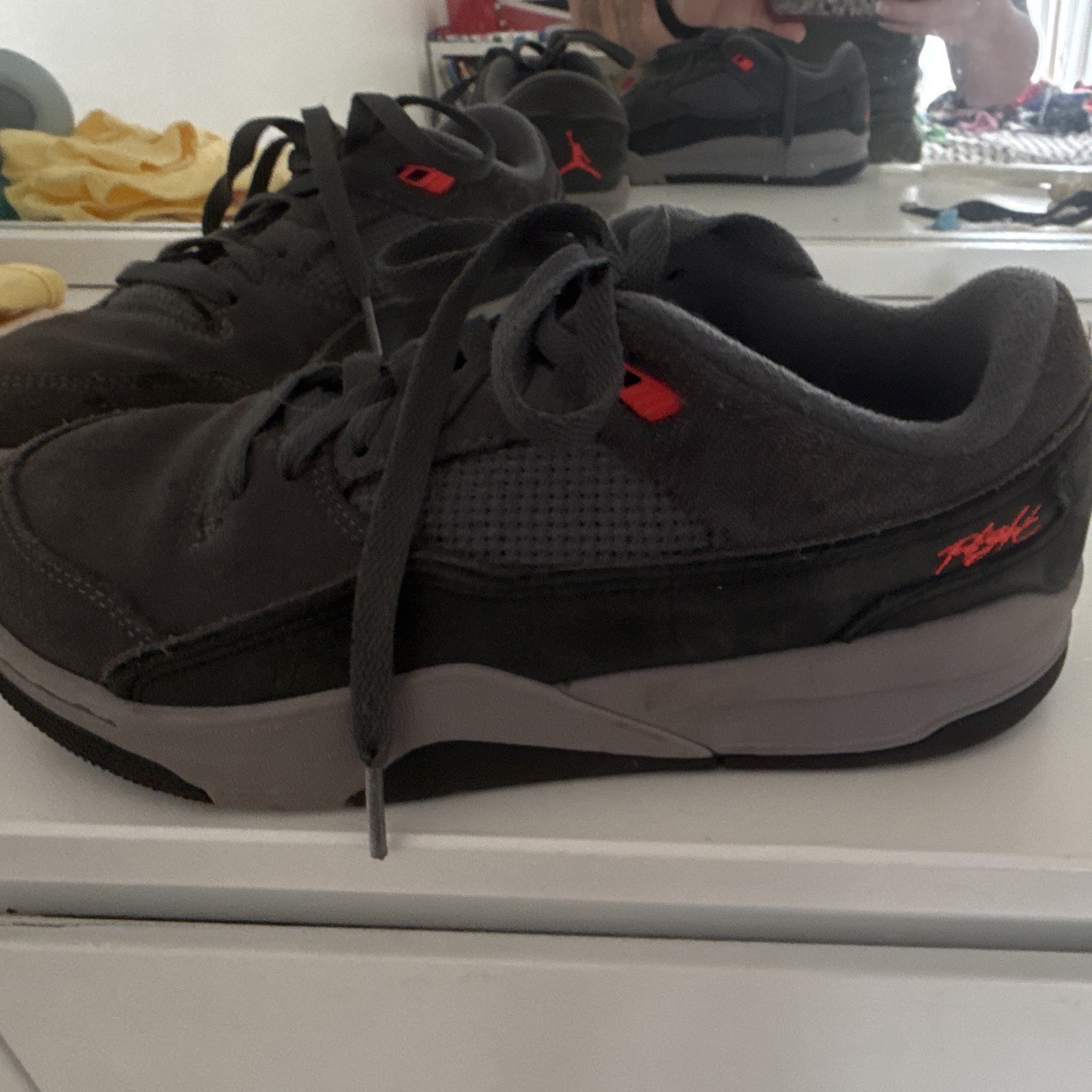 Jordan Flight Origin Low Top Leather Sneaker Kids 6Y Black/Gray/Red HF3333-003