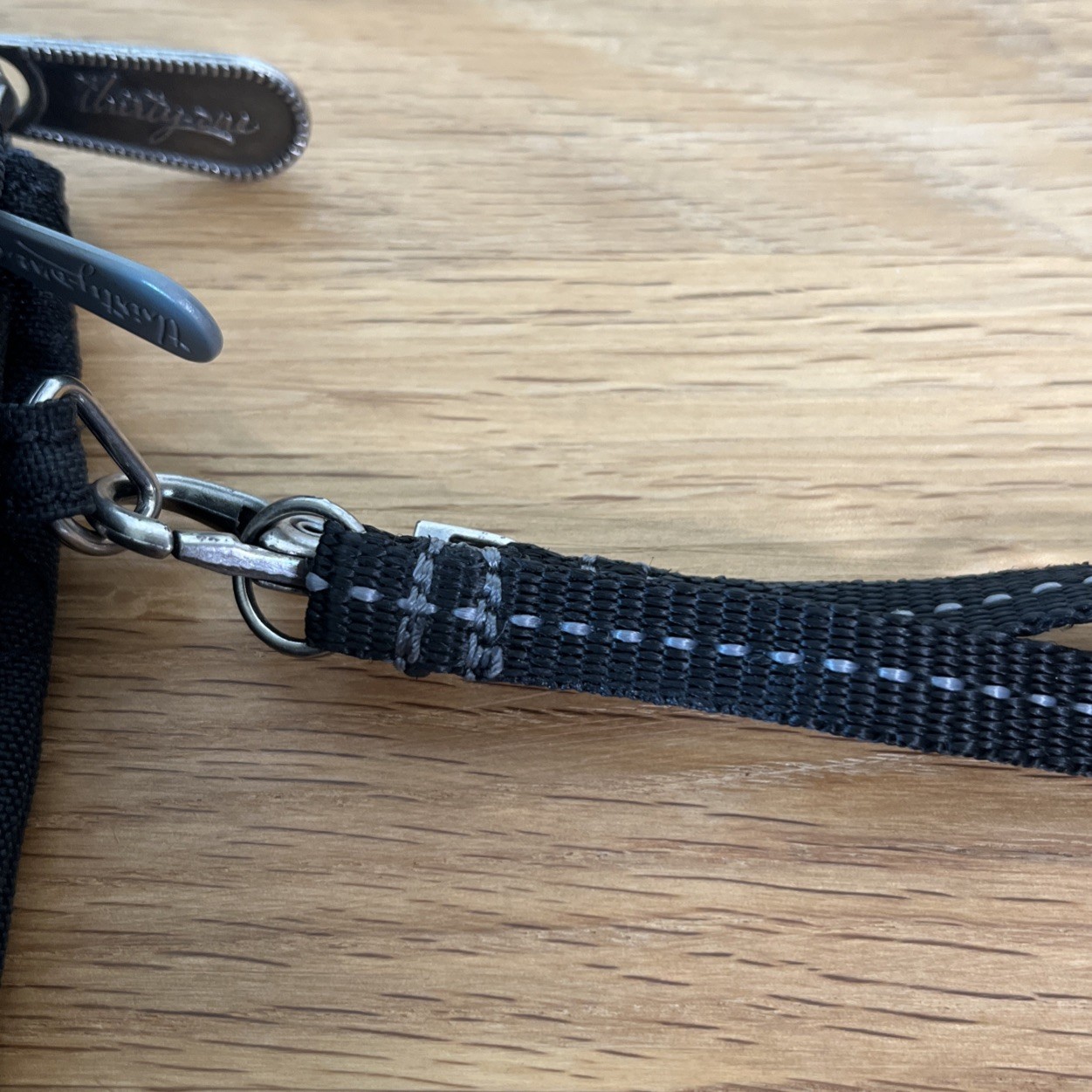Thirty One Vary You Black Wristlet