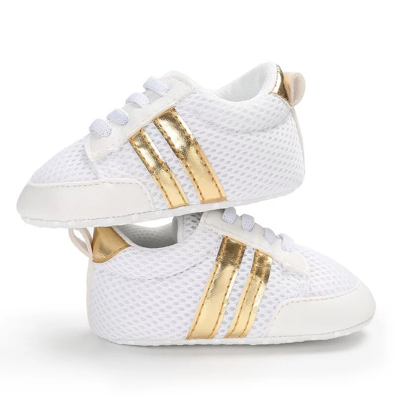Baby shoes, soft sole, size 3 (13cm) age 12-18 months