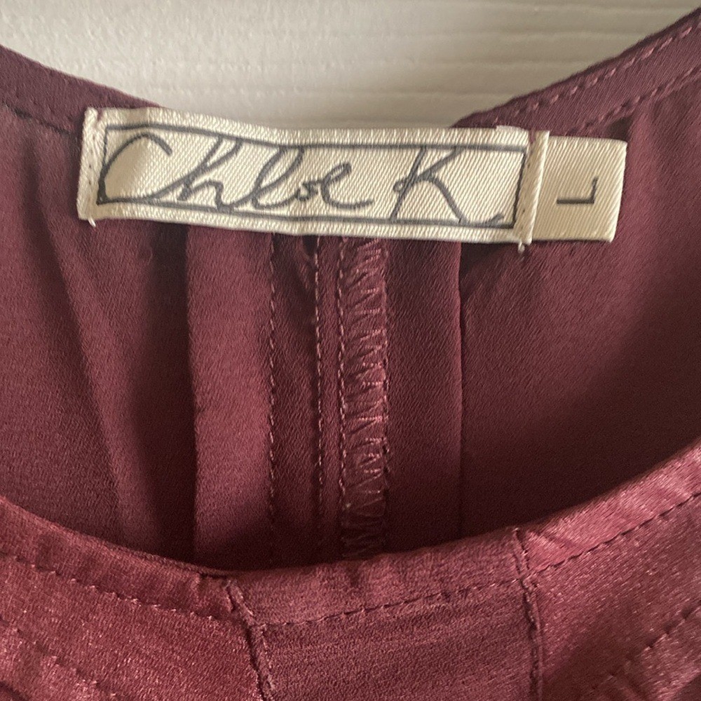 Excellent Condition! Burgundy top!