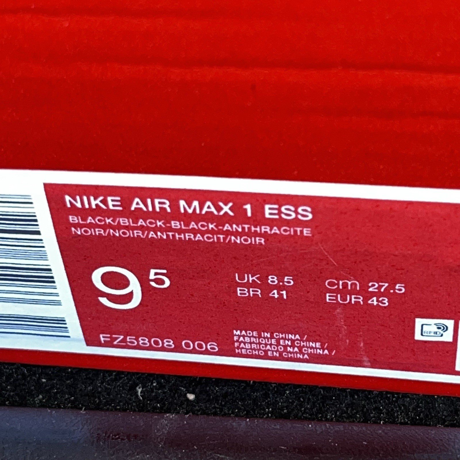 NEW Nike Air Max 1 ESS Triple Black Anthracite NBY FZ5808-006 Men’s Size 9.5