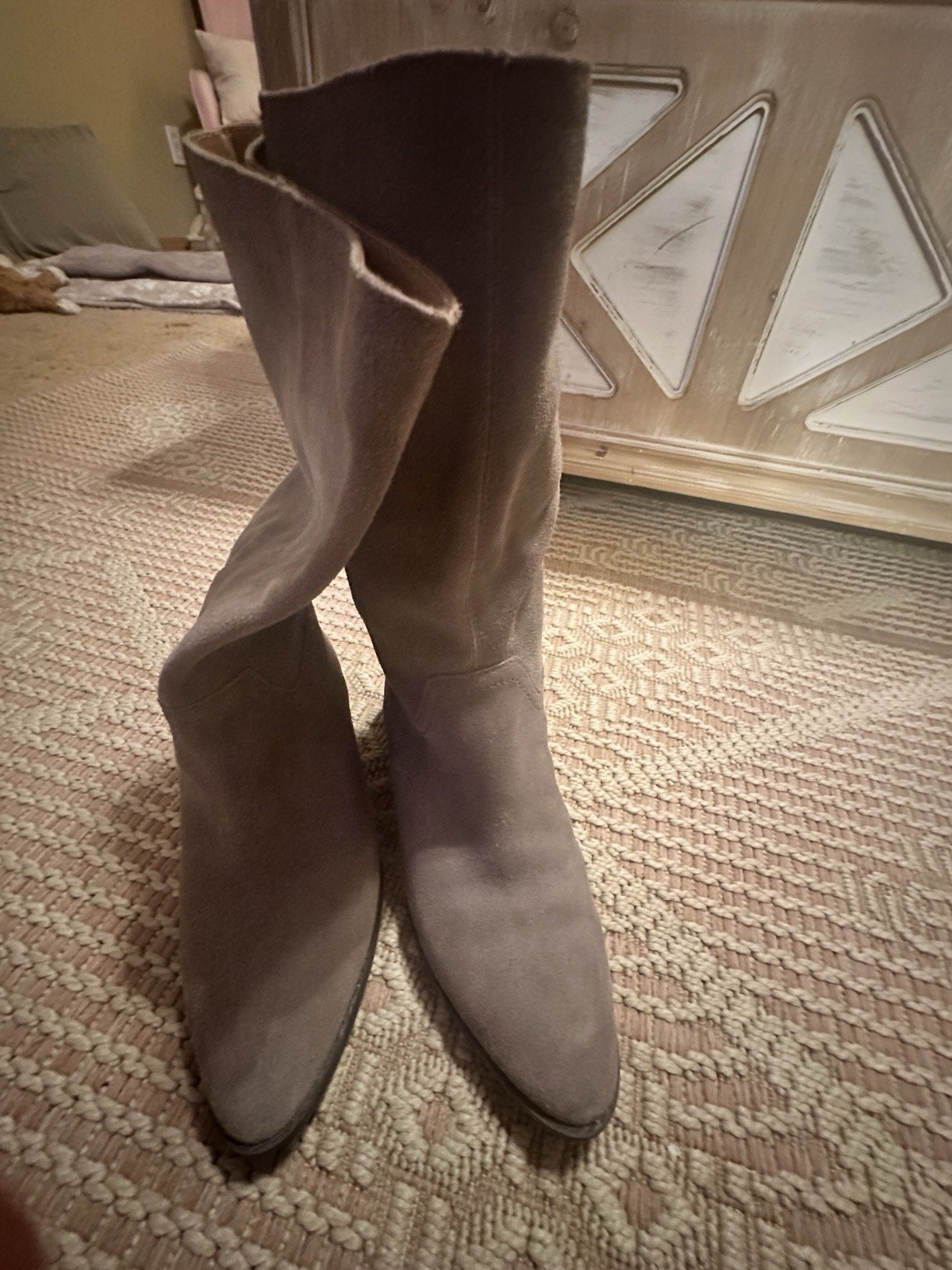 Lucky Brand Women’s US 6M Gray Suede Knee High Riding Boots Pull On Stretch