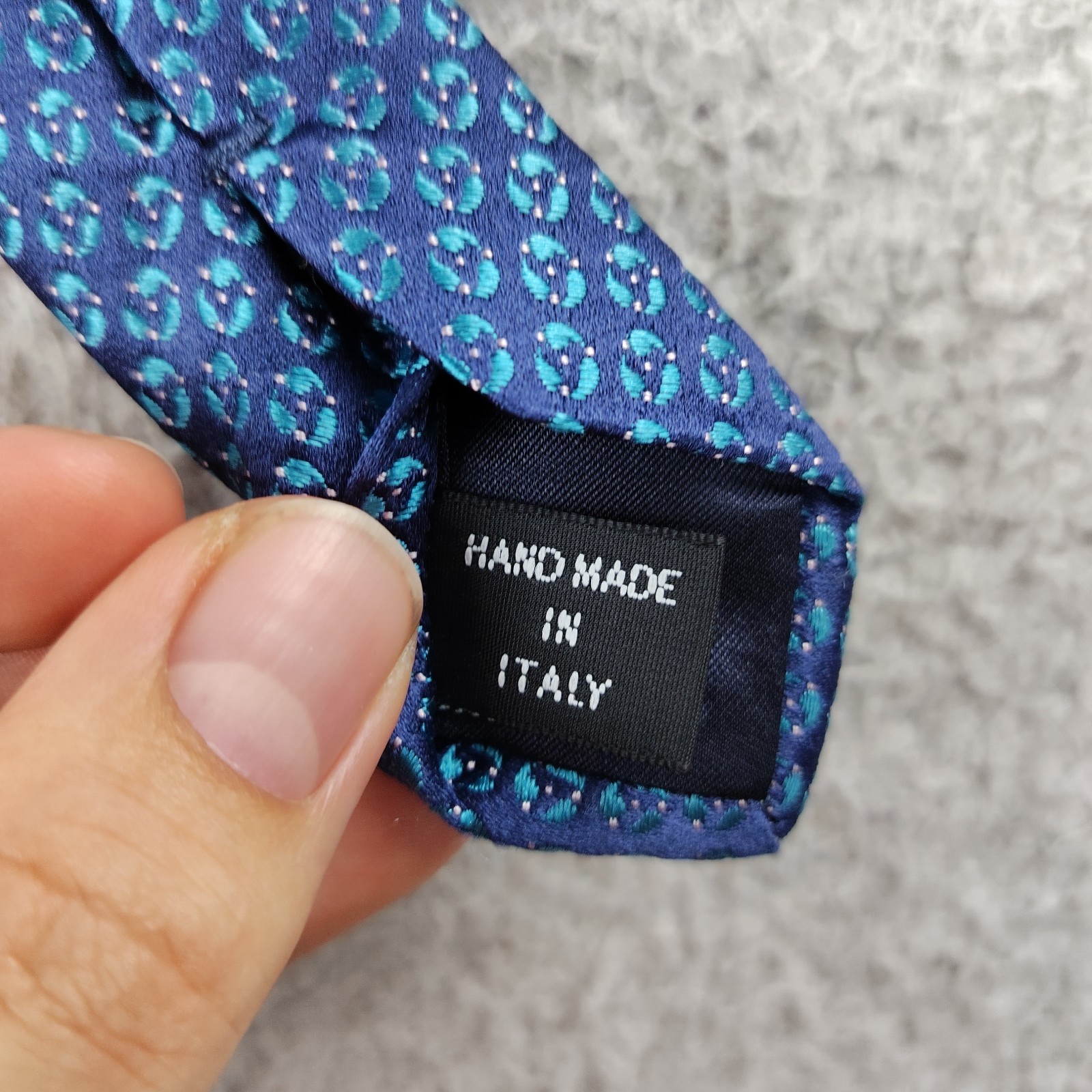 Giorgio Armani Silk Tie Blue Teal Geometric Hand Made in Italy W3.25 L:56