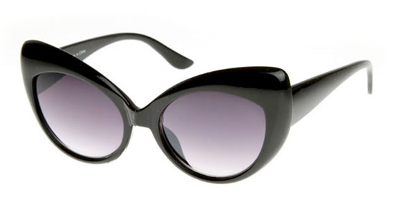 New Cat Eye Oversized Black or Tortoise Vintage Style Women’s Cateye Sunglasses