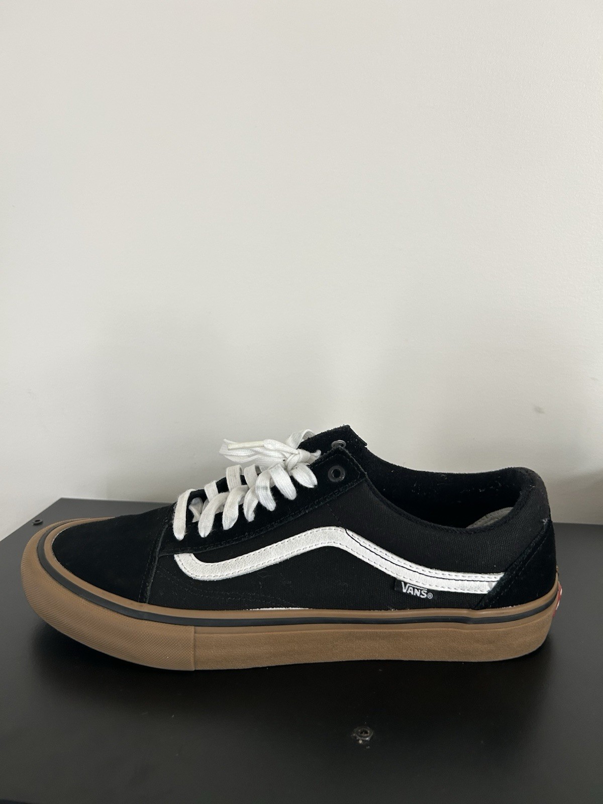 Vans Old Skool ProBlack White Gum