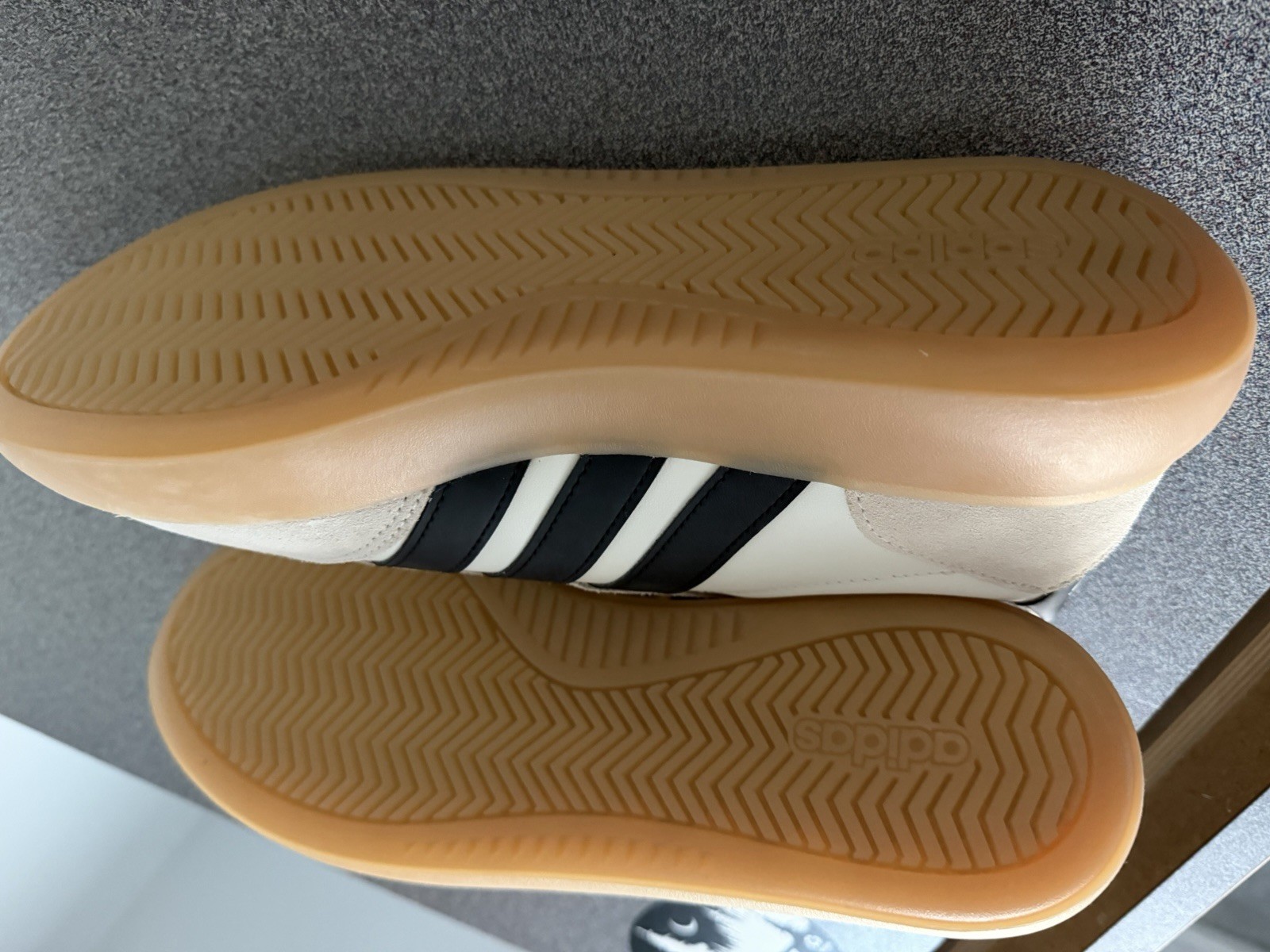 Adidas Men’s Sneakers 10.5
