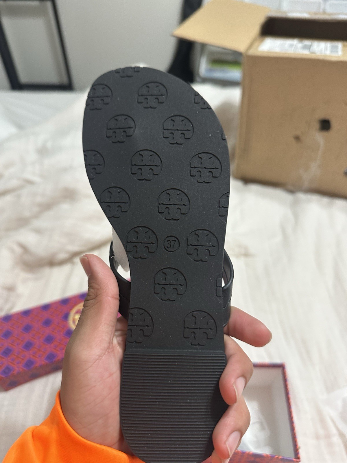 Tory Burch Women’s matte black sandal size available 38
