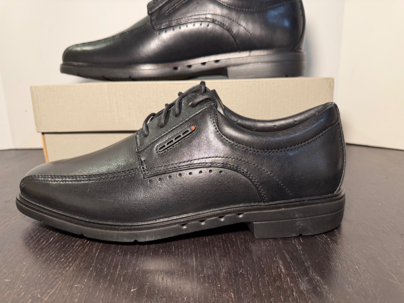 Clarks Un Kendric Way Leather Dress Shoes Black Mens 8W (Wide)