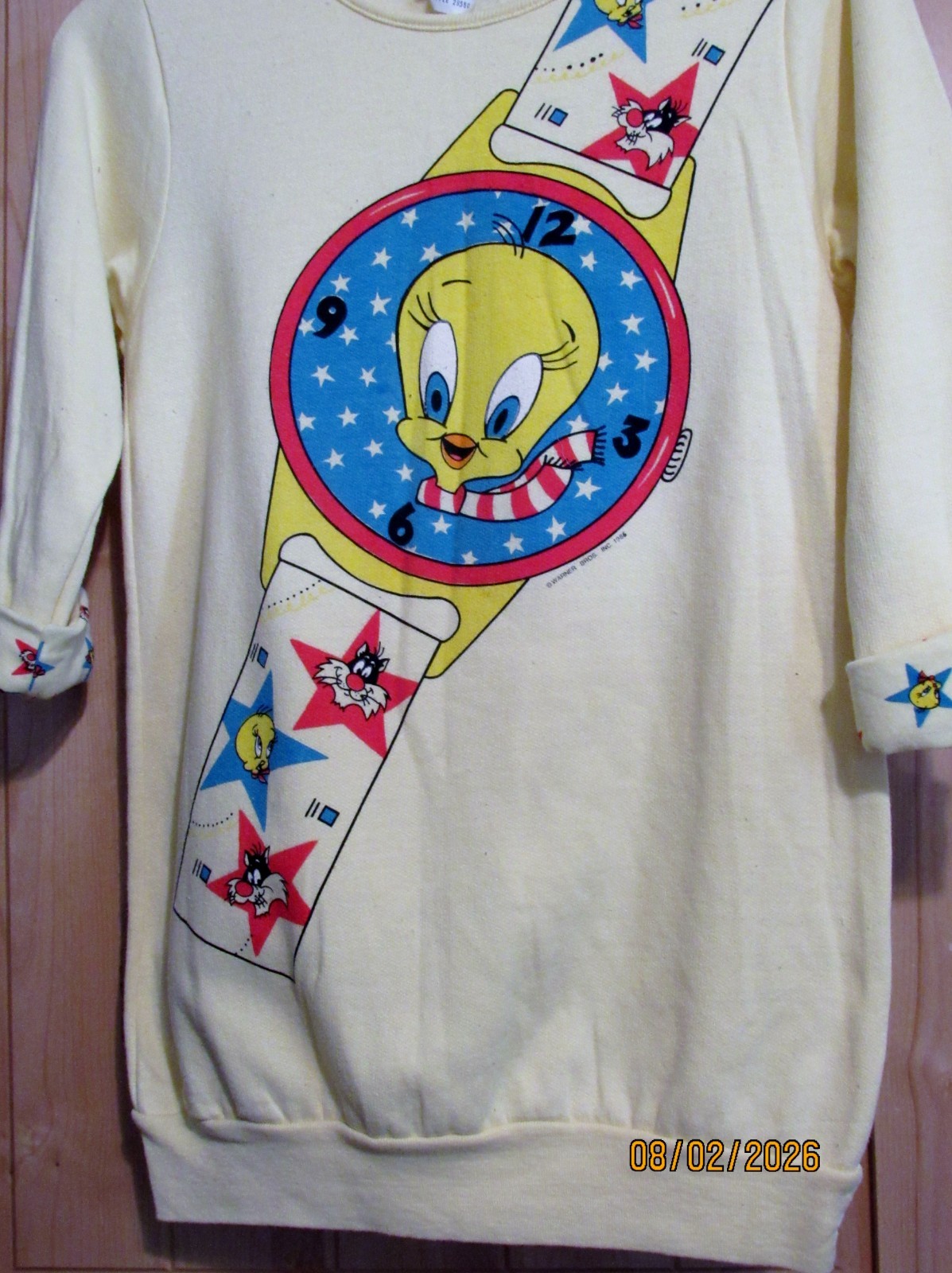 Vintage Women’s Tweety & Sylvester sweatshirt Medium, 1986