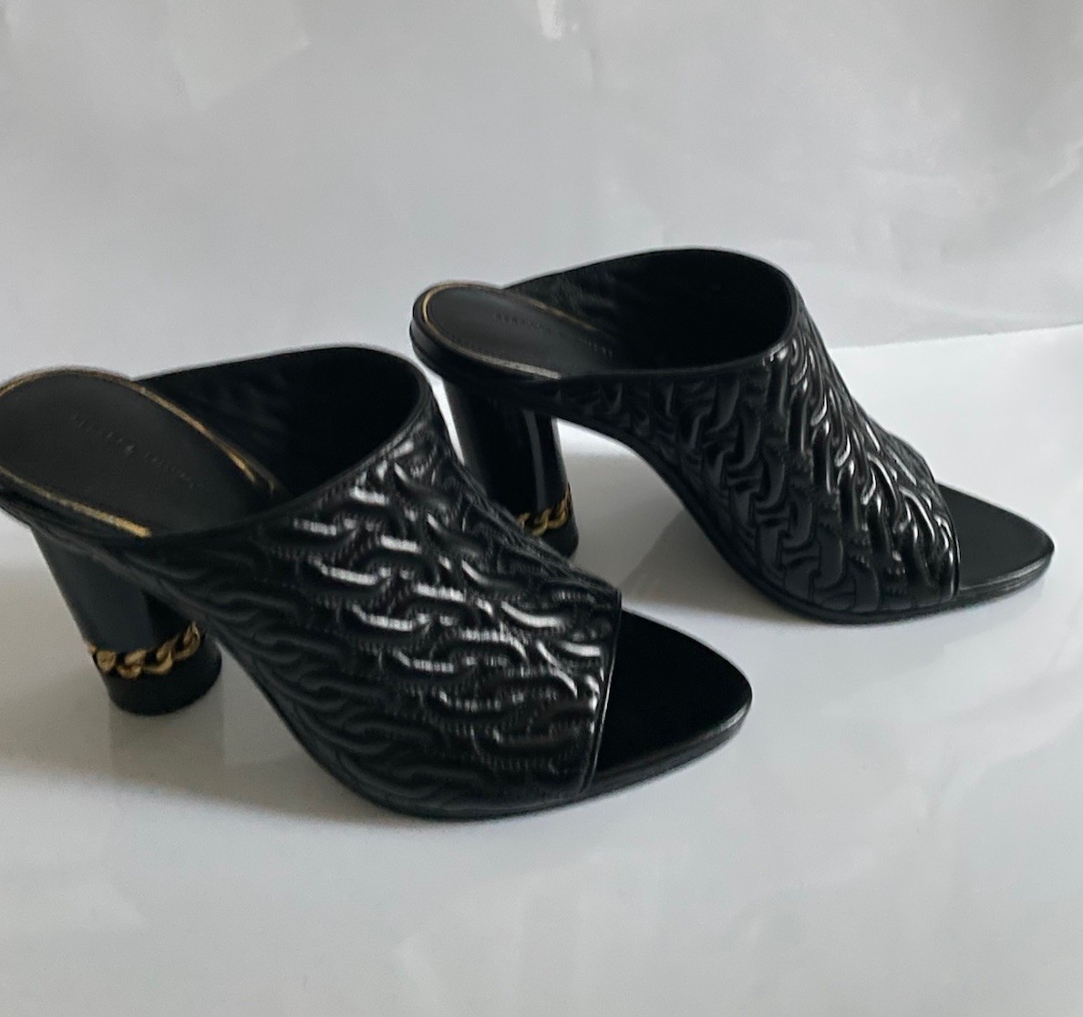 Rebecca Minkoff Black Quilted Leather Chain Open Toe Slip-On Mule Heels 10
