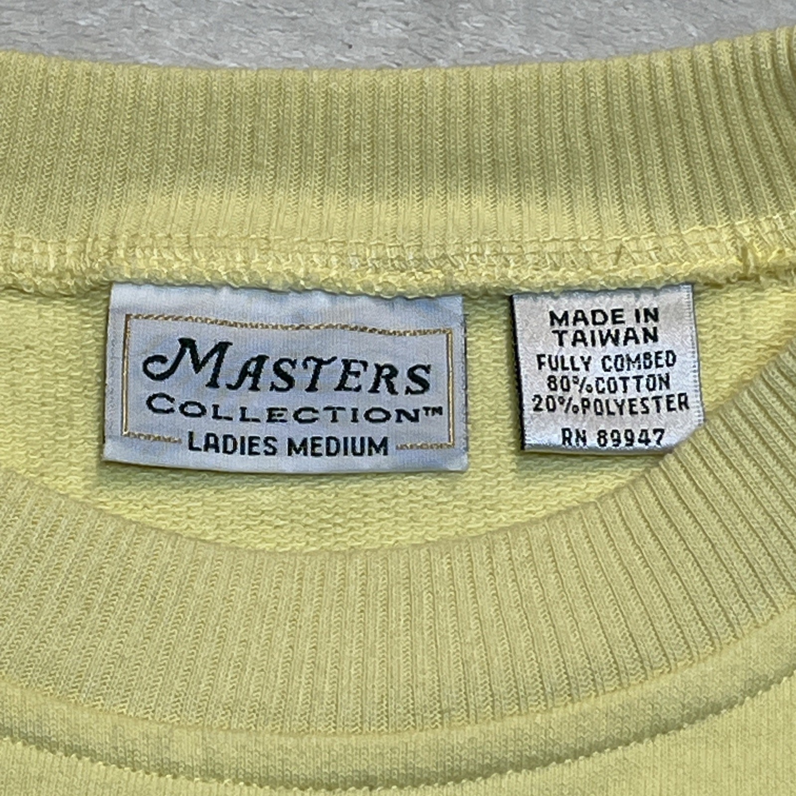 Vintage Masters Collection Sweater Women’s Medium Yellow Sweatshirt Golf **