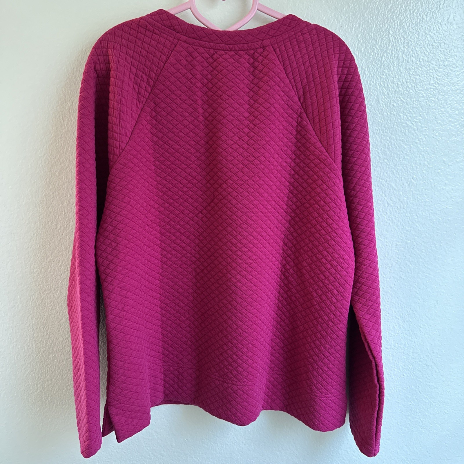 Muk Luks Quilted Crewneck Sweatshirt Pink Fuchsia Pullover SZ Small