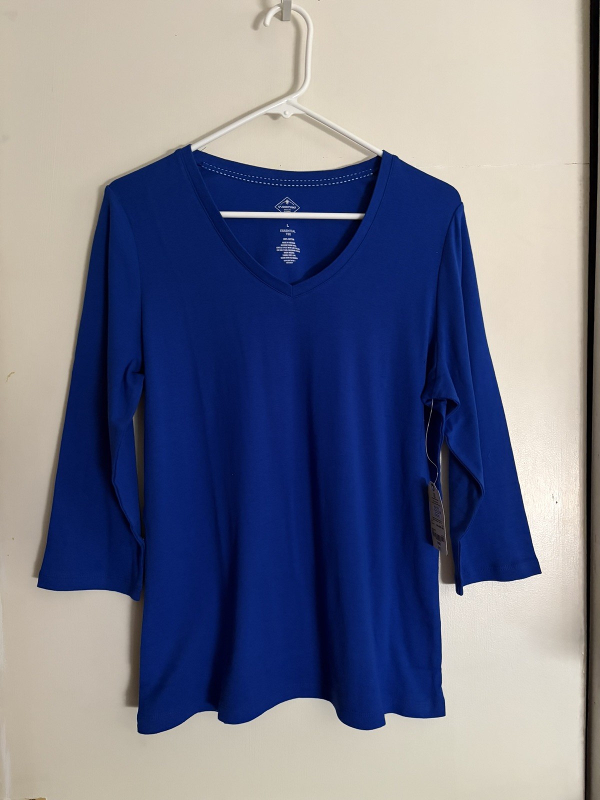 NWT~St. John’s Bay V Neck~3/4 Sleeve~Cotton Top~Royal Blue~Size Large