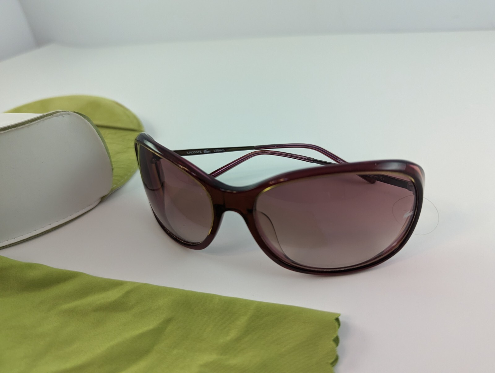 Lacoste Red Womens Sunglasses LA12633 PU 62[] 17*120mm
