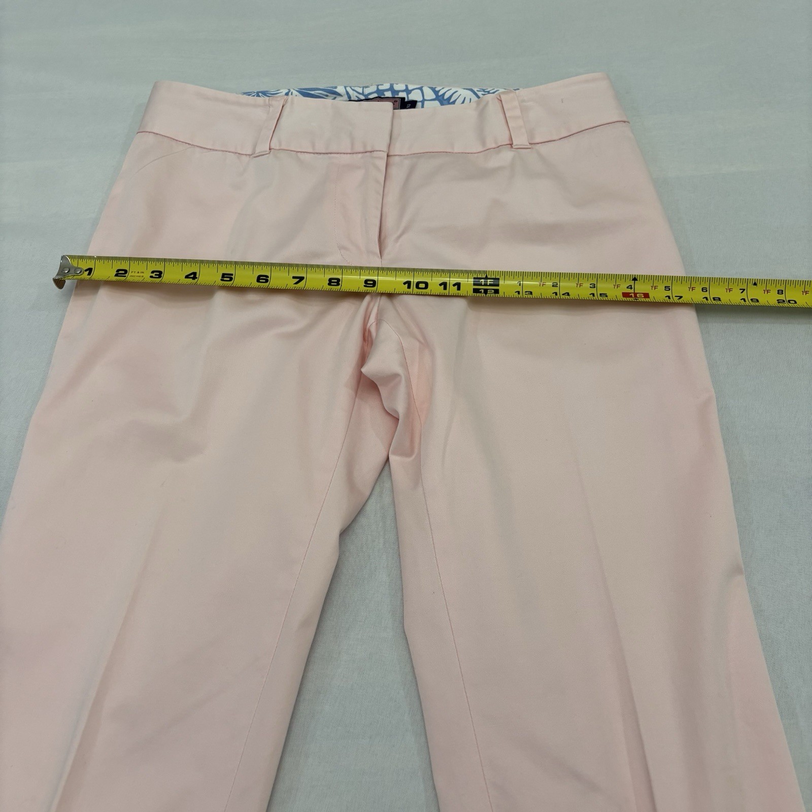 VINEYARD VINES Capri Pants Womens 98% Cotton Stretch Pink Back Pockets Sz 2
