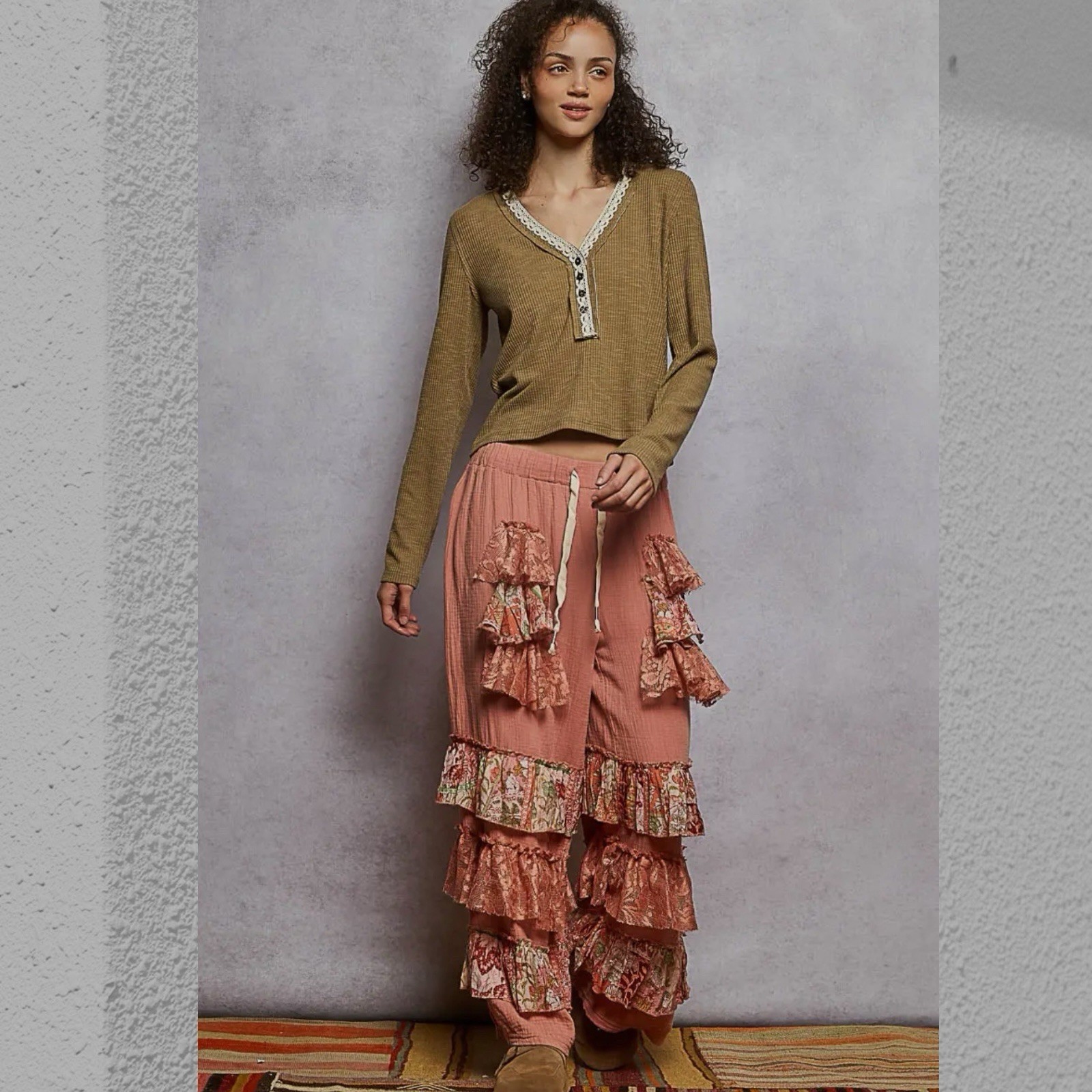 POL Women Bohemian Pants Size L Double Gauze Lace Ruffle Elastic Band Terracotta