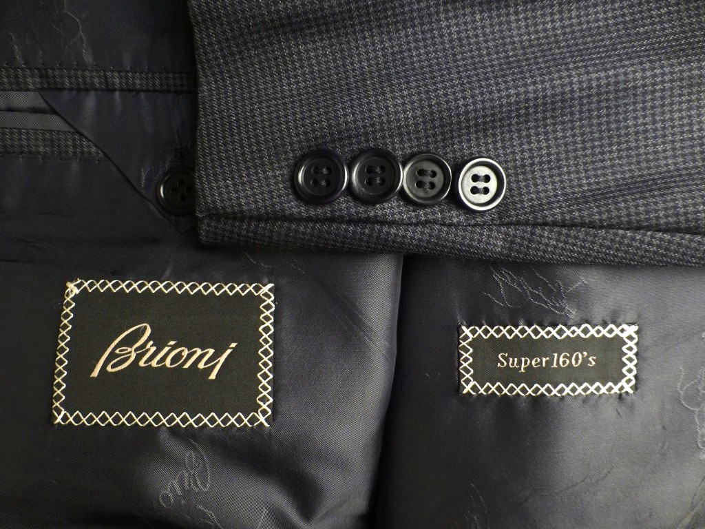 Brioni Blazer 58R/48R Super 160 Houndtooth Excellent Condition Suit Jacket Gray