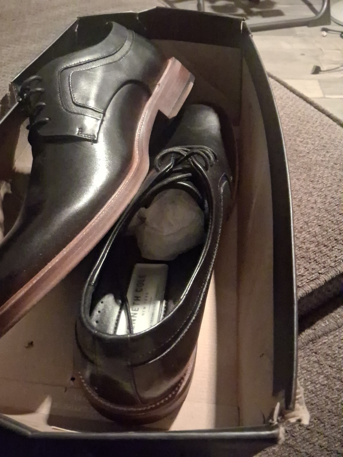KEN I TH COLE PREWITR LACE UP