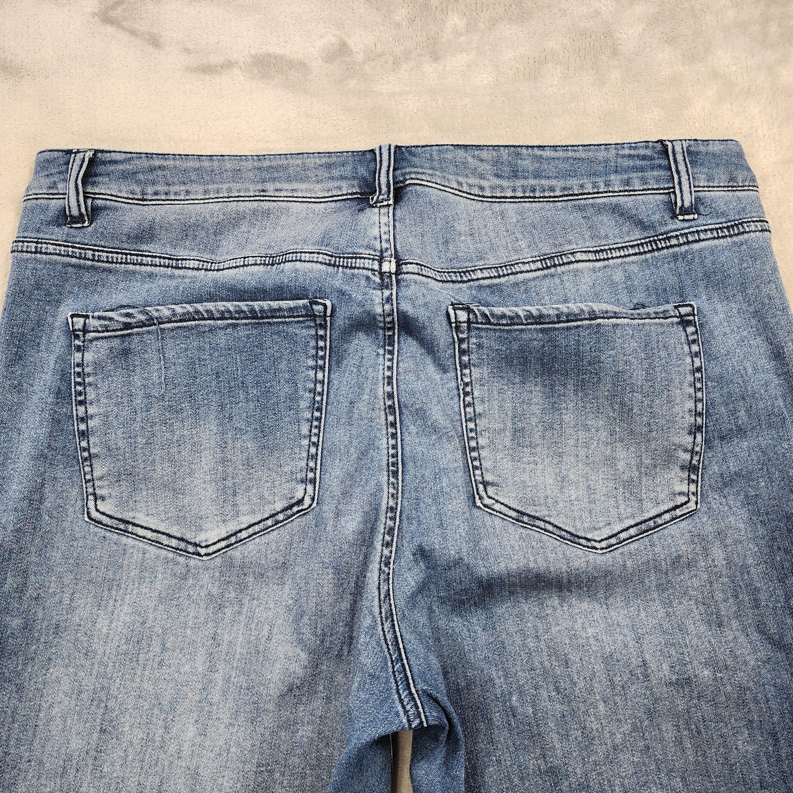 Lane Bryant Jeans Womens 18 Blue Mid Rise Super Stretch Ankle Floral Embroidered