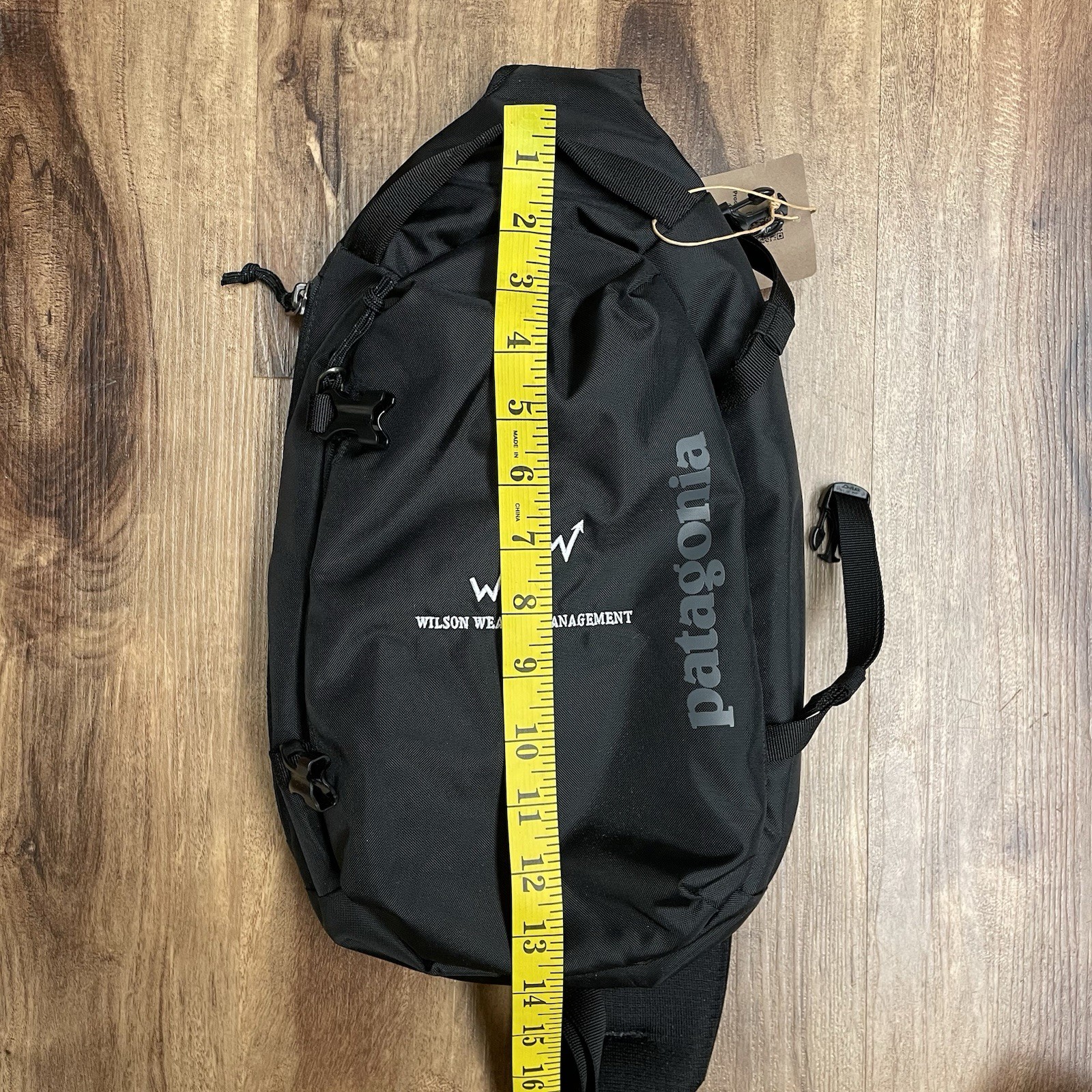 Patagonia 8L Atom Sling Bag Backpack Crossbody Bag Black