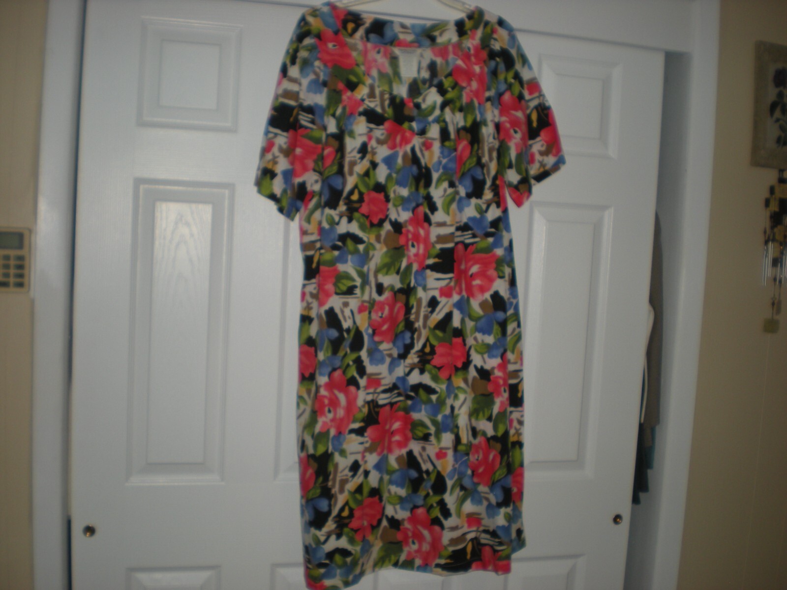 IMPROVED LIVING Multicolored colorful Robe or House Dress Women’s Size 2XL
