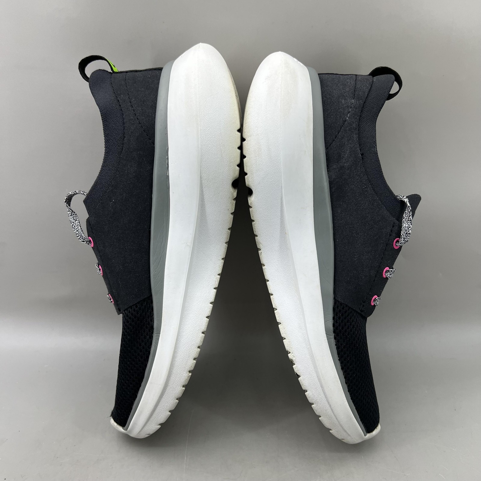 OOFOS OOmy Stride Recovery Shoes Women Size 7.5 U Black Mesh Comfort Sneakers