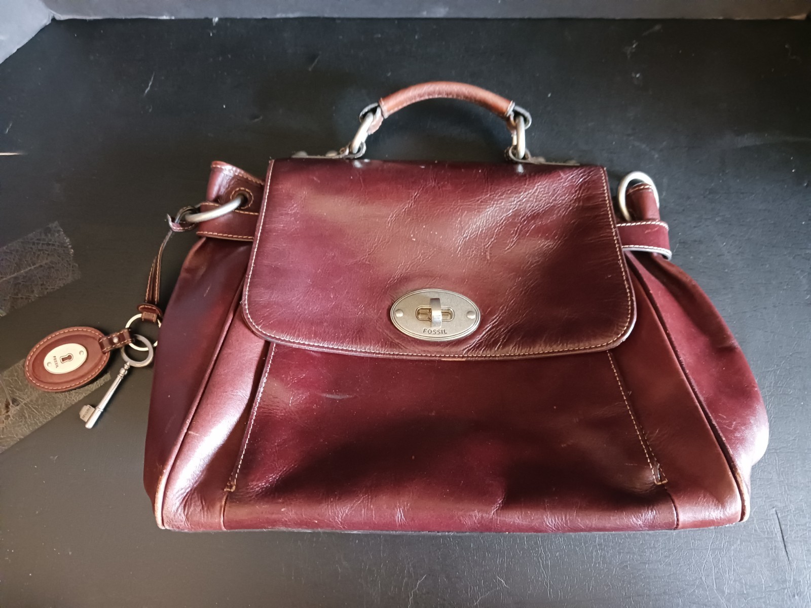 Vintage Fossil Ling Live Brown Leather Satchel Purse Turn Lock Executive Flap