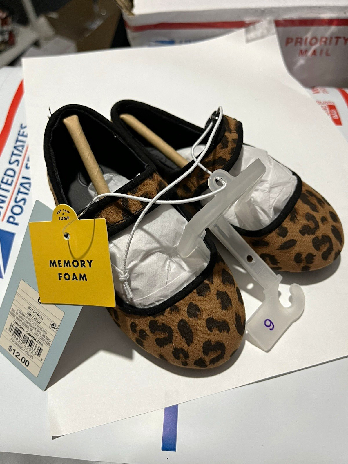 Leopard Print Slip-On Girls Flats w/ Memory Foam and strap Brown/Black baby US 6