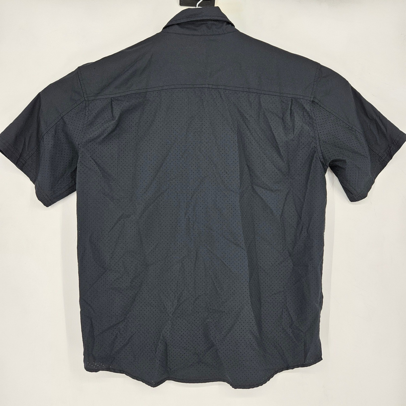 Huk Shirt Mens Large Short Sleeve Button Up Fishing Outdoor Performance Black