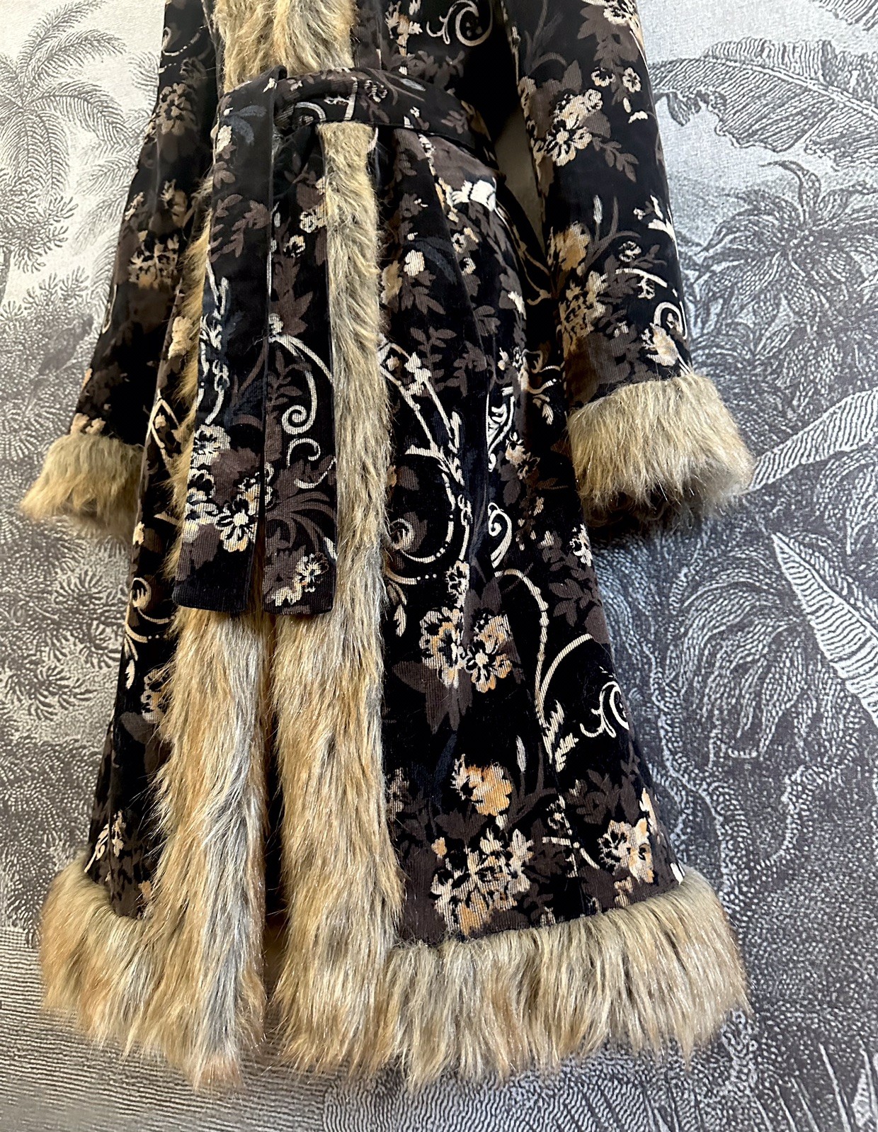 Stunning Rare Vintage Afghan Coat Floral Corduroy Fur 70s Boho Hippy Jacket Sz M