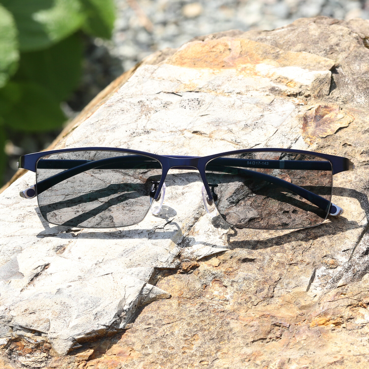 Men’s Business Photochromic Grey Reading Glasses Single Vision Sunglass Reader