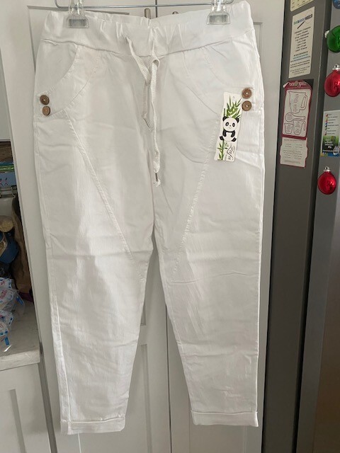 Women’s Drawstring Pants w/Button Accent pockets. MADE IN ITALY. NWT White sz M