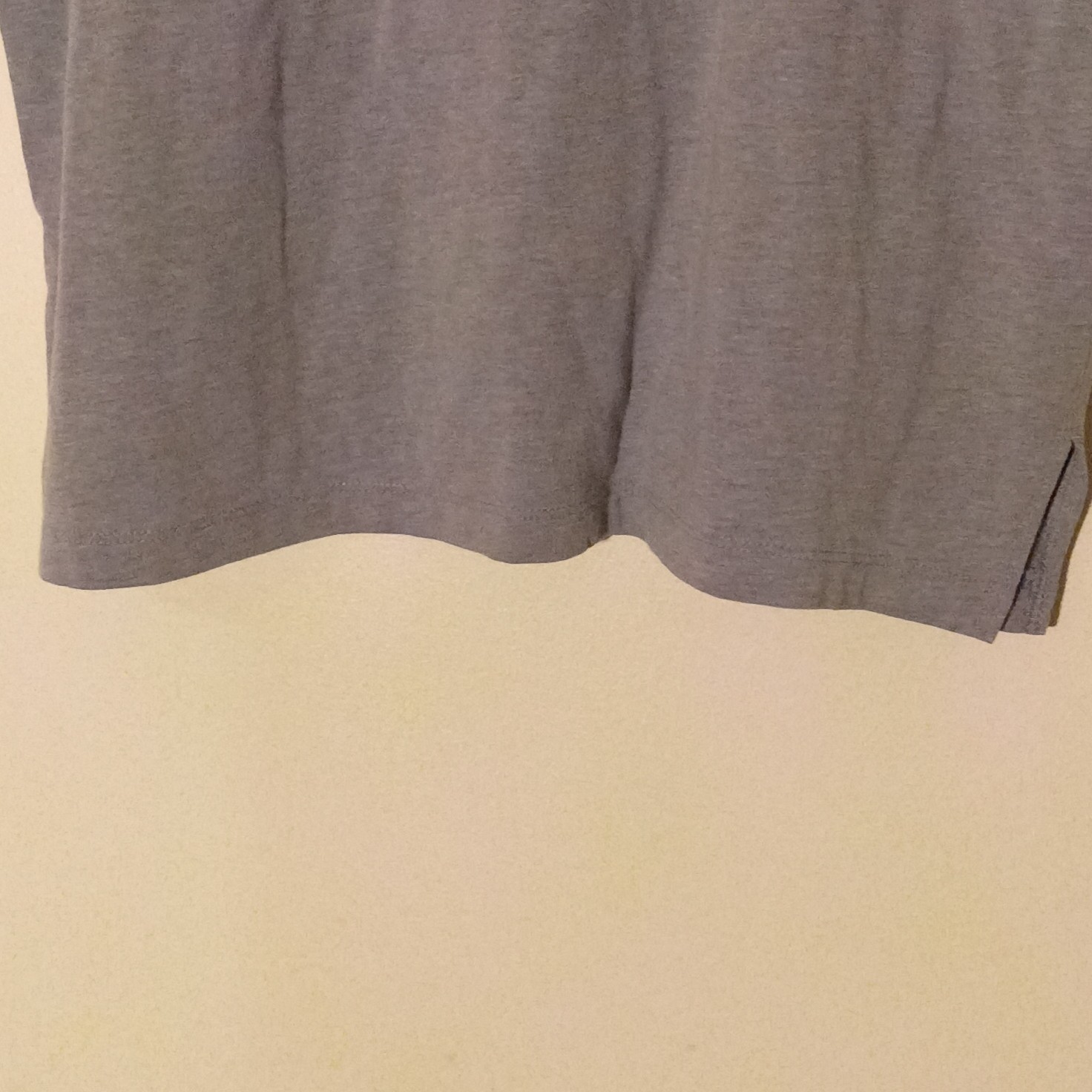 Under Armour HeatGear Men’s Tank Sleeveless Crew Neck Loose Lightweight Gray M