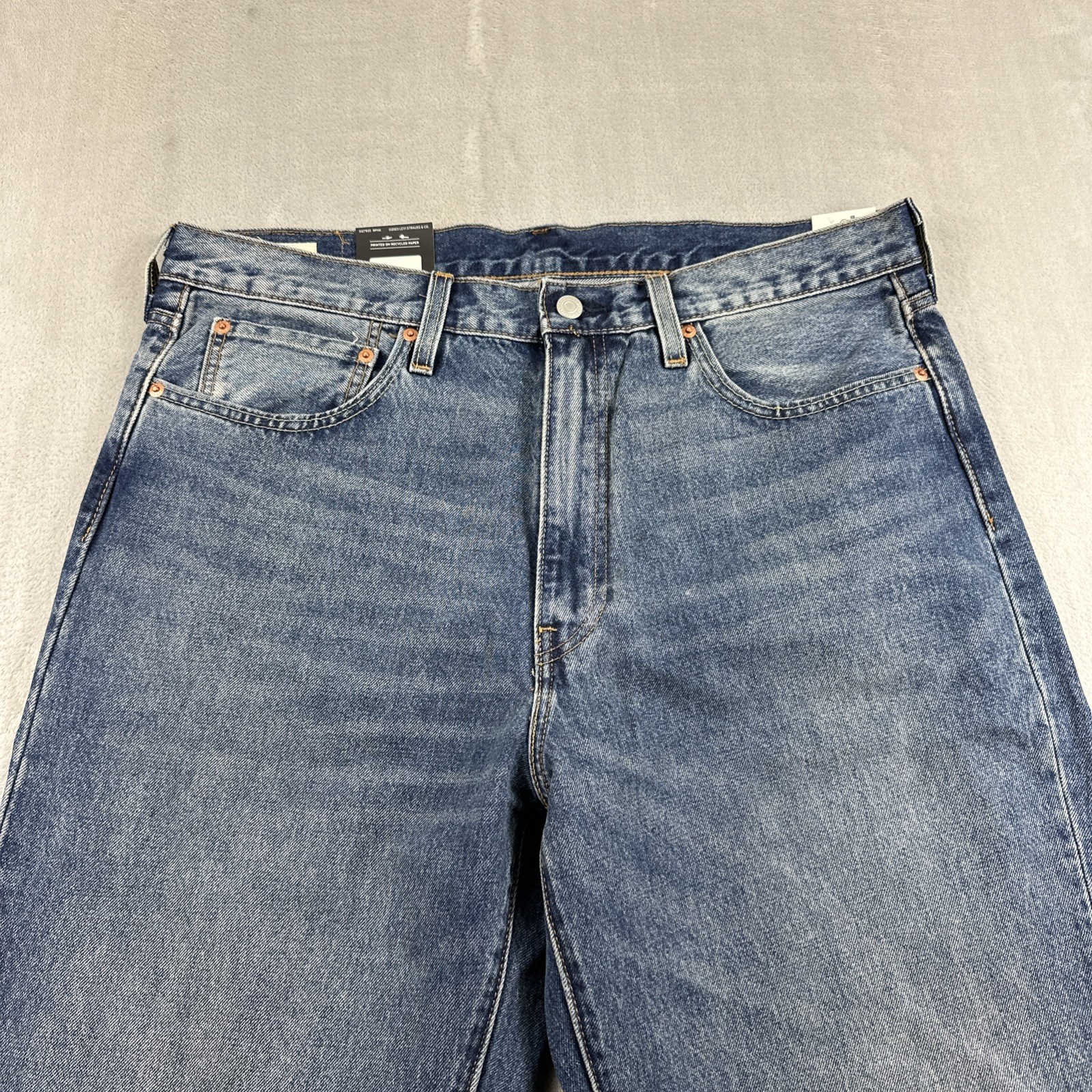 Levi’s 568 Premium Jeans Men’s Size 36×32 Loose Straight Blue Denim Cotton