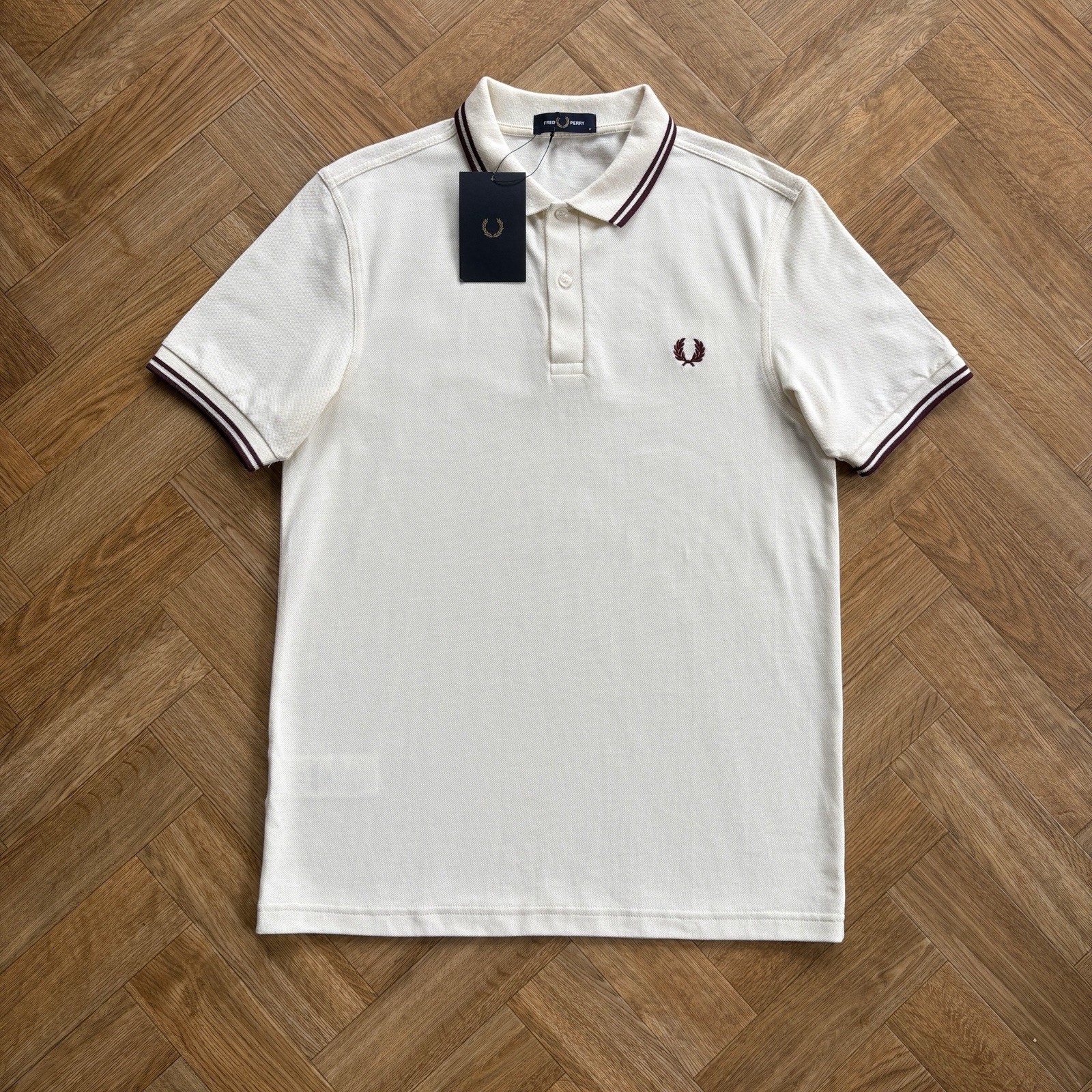 BNWT Fred Perry M3600 Short Sleeve Twin Tipped Polo Shirt Ecru Size Medium