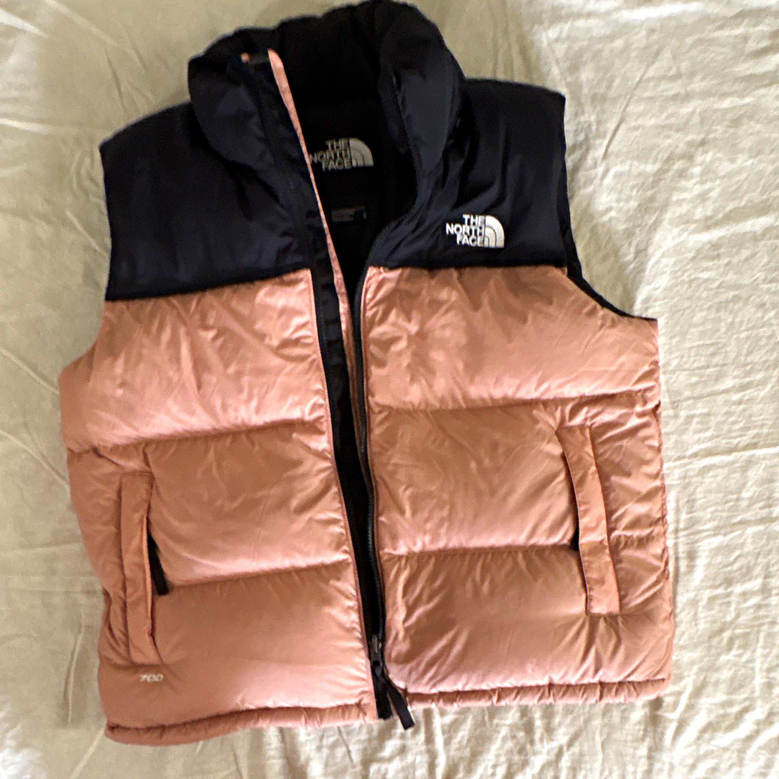 NWOT North Face Women’s Nuptse 700 Down Puffer Vest Pink/Black Size L