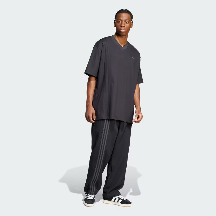 Adidas L Men’s T-Shirt Black Oversized Fit V-Neck Cotton Orignials – JD2301 NWT