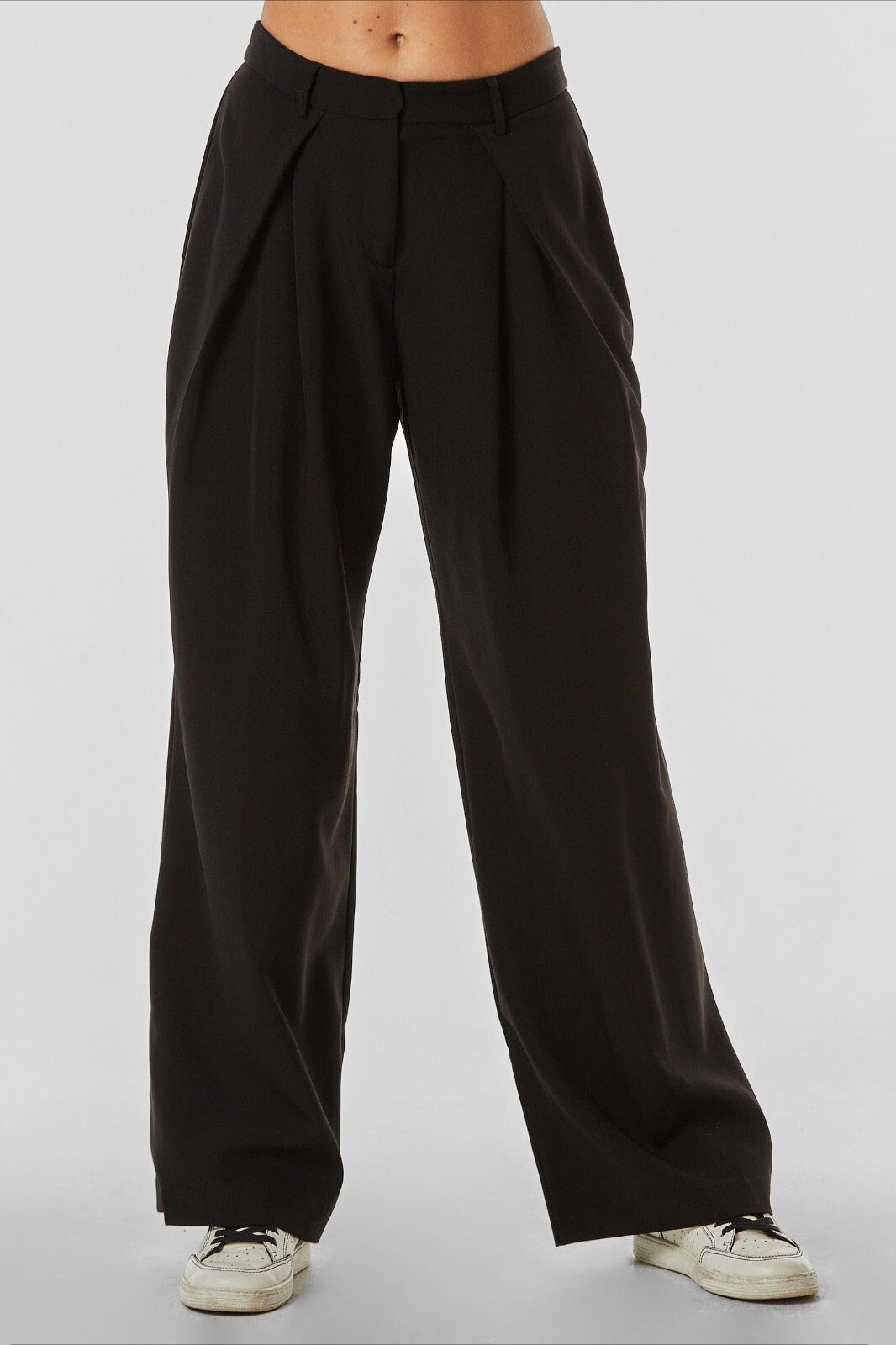Essential Trouser/ Pants Black/Vanilla THE NOLI SHOP