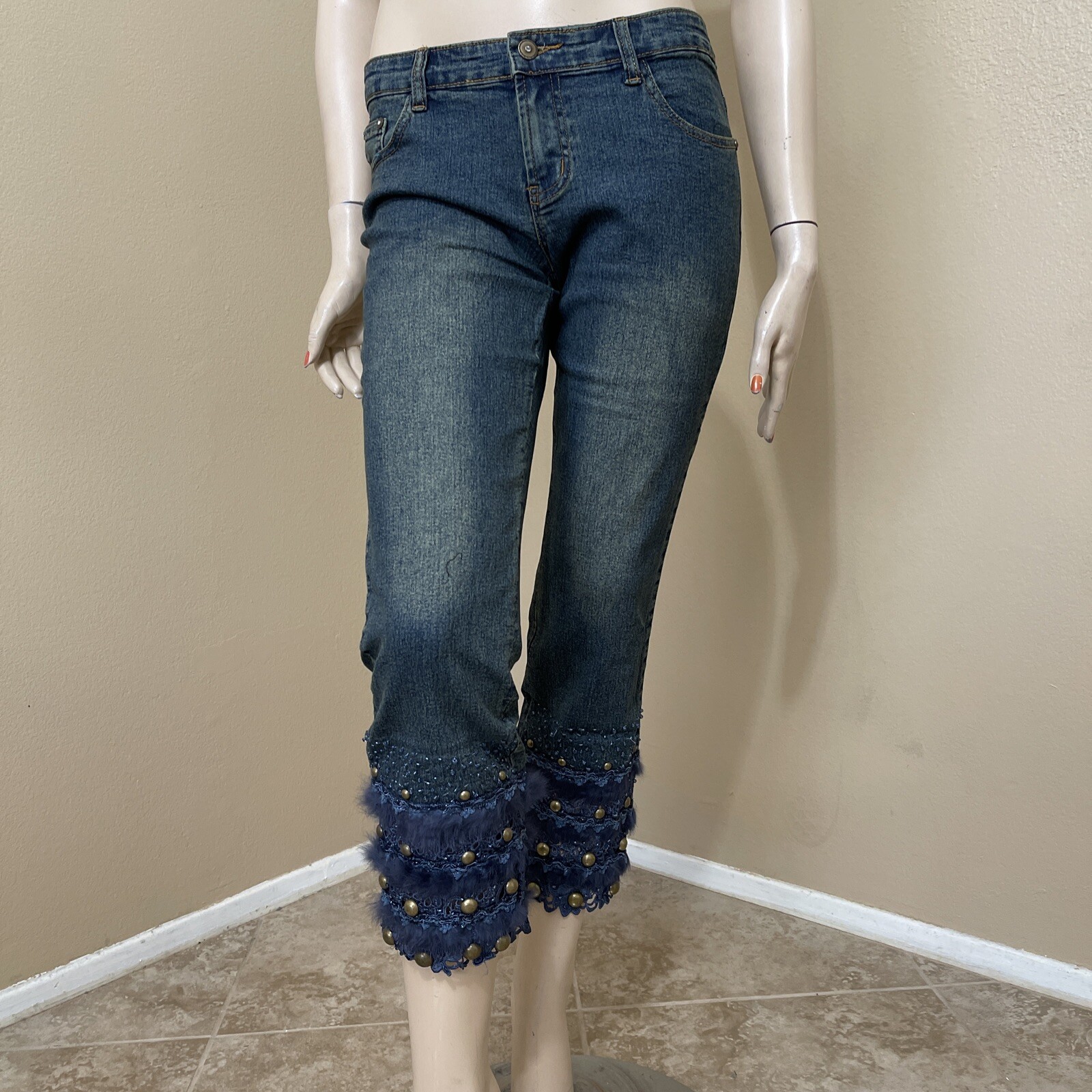 Women’s Blue Denim Cotton Casual Stretch Slim Beaded Faux Fur Lace Size S Capri