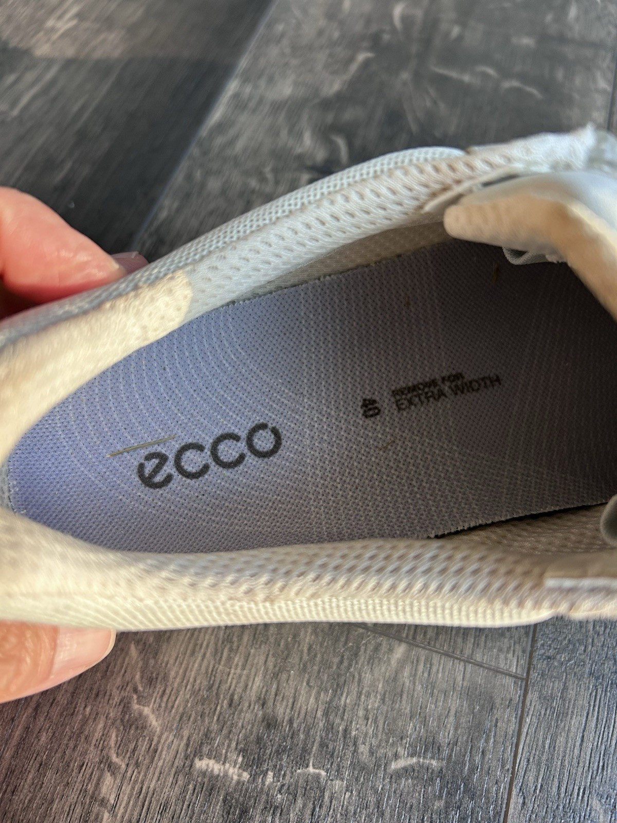 ECCO Biom Women’s White Golf Shoe, BOA Closure, Spikeless Rubber, Waterproof