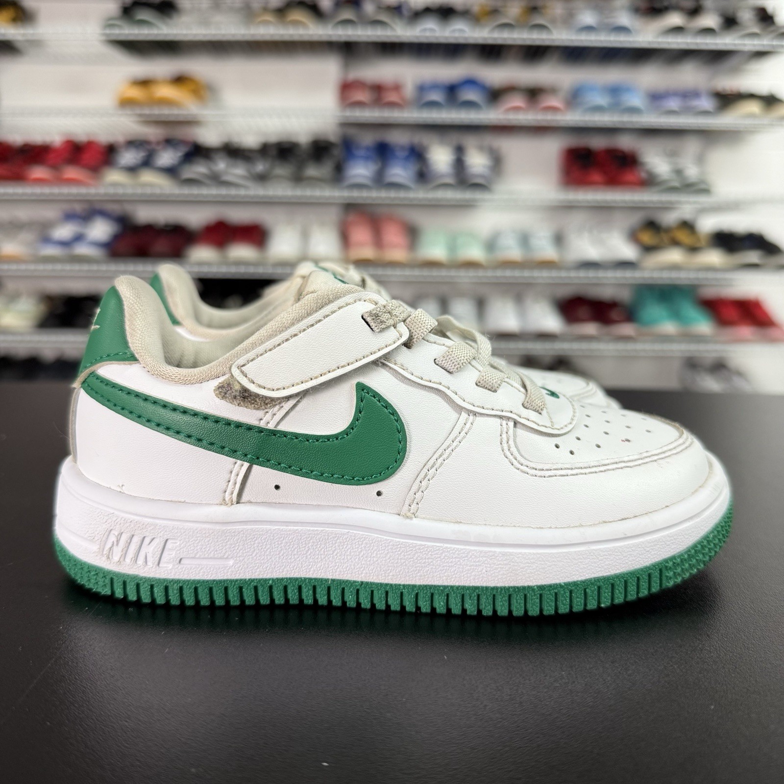 Nike Air Force 1 Low EasyOn White Malachite Green FN0237-103 Kids Size 10